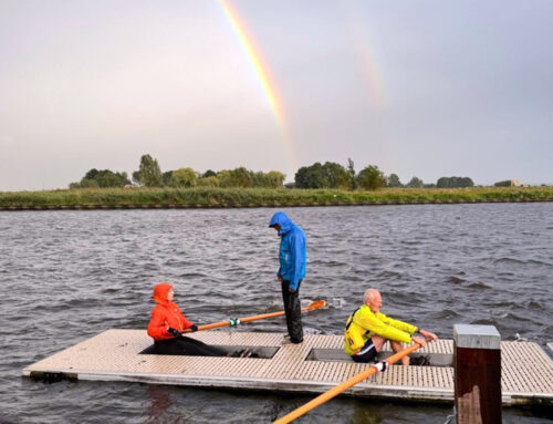 Introductie boordroeien in de stromende regen